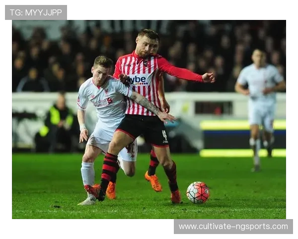 探秘英格兰老牌球队奥尔德姆俱乐部的兴衰与未来展望再创辉煌梦