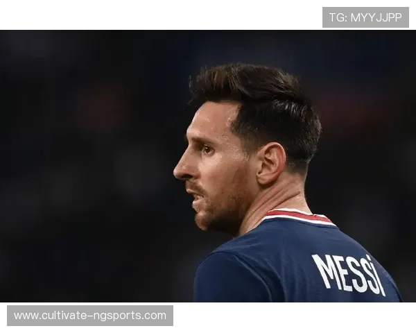 梅西回归巴萨传闻再起 球迷热议未来是否会再次披上蓝红战袍 梅西回归巴萨传闻再起 球迷热议未来是否会再次披上蓝红战袍