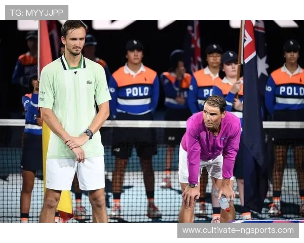 澳网焦点战纳达尔逆转晋级四强引爆球迷热议再创赛季新高潮纪录传奇