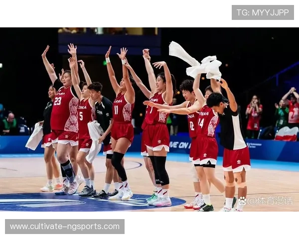 中国女篮逆袭战胜美国队 决赛迎战卫冕冠军精彩对决