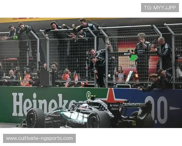 F1赛季最新动态：顶级车队激烈角逐，维特尔与汉密尔顿再度对决